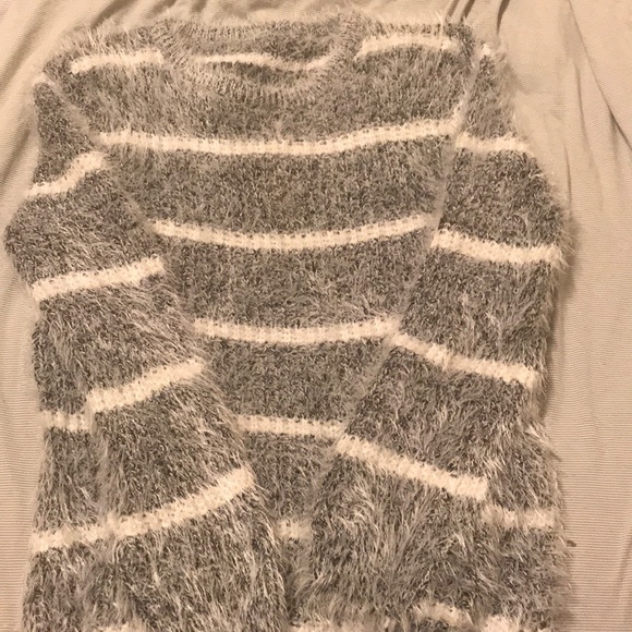 Striped eyelash sweater - Picture 1 of 1